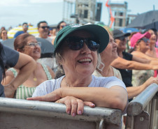 Padre Reginaldo Manzotti reúne 38 mil pessoas no último domingo do Verão Maior Paraná