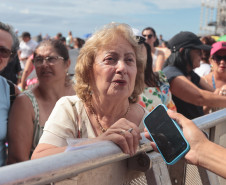 Padre Reginaldo Manzotti reúne 38 mil pessoas no último domingo do Verão Maior Paraná