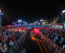 A dupla Zezé Di Camargo e Luciano durante a apresentação do seu show dentro da programação do Verão Maior Paraná, em Matinhos - 07/02/2026