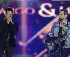 A dupla Zezé Di Camargo e Luciano durante a apresentação do seu show dentro da programação do Verão Maior Paraná, em Matinhos - 07/02/2026