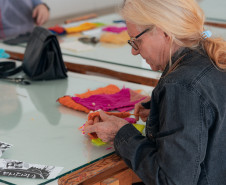 No mês das mulheres, MON promove oficina de fotografia inspirada na artista Julia Kater