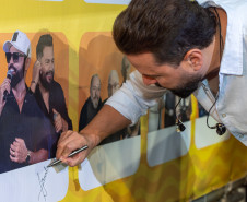 Diego & Arnaldo abrem último fim de semana do Verão Maior Paraná com show eclético em Pontal do Paraná