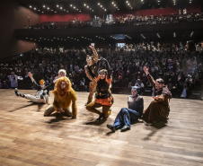 Governo do Paraná abre edital da 3.ª edição do programa Crianças no Teatro