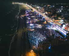 Aonde quer que eu vá: chuva, coral e emoção marcam show dos Paralamas em Matinhos