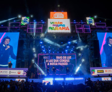 Clássicos do sertanejo no Verão Maior, Teodoro & Sampaio e Gian & Giovani agitam Pontal do Paraná