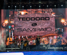 Clássicos do sertanejo no Verão Maior, Teodoro & Sampaio e Gian & Giovani agitam Pontal do Paraná