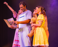 Governo do Paraná abre edital da 3.ª edição do programa Crianças no Teatro