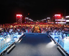 Reggae, praia e conexão: Inner Circle embala 153 mil pessoas em Matinhos