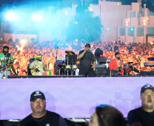 Reggae, praia e conexão: Inner Circle embala 153 mil pessoas em Matinhos