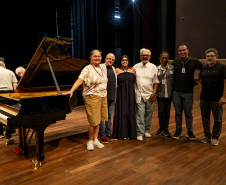 Novo piano marca aporte histórico no Teatro Guaíra e inaugura temporada da OSP