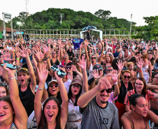 Despedida na Ilha: shows de Lagum e Maneva celebram temporada histórica do Verão Maior