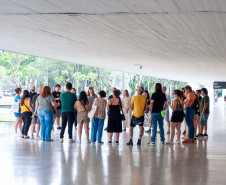 MON oferece visitas guiadas todas as sextas-feiras de março