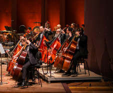 Orquestra Sinfônica do Paraná abre temporada 2026 com novo piano e solista internacional
