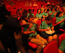 G2 Cia de Dança emociona 450 pessoas em apresentação gratuita em Maringá