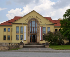 Diretor do Centro Juvenil de Artes integra júri de concurso internacional de arte infantil