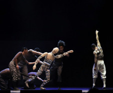 Orquestra Sinfônica e Balé Teatro Guaíra abrem inscrições para músicos e bailarinos