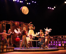 G2 Cia de Dança emociona 450 pessoas em apresentação gratuita em Maringá