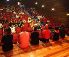 G2 Cia de Dança encerra 1ª turnê do ano com apresentação emocionante em Guarapuava