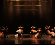 Tempo de Movimento: Balé Teatro Guaíra abre temporada 2026 com plateia lotada