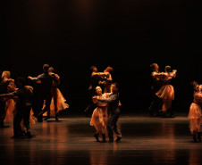 Tempo de Movimento: Balé Teatro Guaíra abre temporada 2026 com plateia lotada