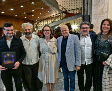 40 anos: mais de 500 pessoas prestigiam lançamento do livro sobre a Orquestra Sinfônica do Paraná