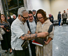 40 anos: mais de 500 pessoas prestigiam lançamento do livro sobre a Orquestra Sinfônica do Paraná