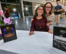 40 anos: mais de 500 pessoas prestigiam lançamento do livro sobre a Orquestra Sinfônica do Paraná
