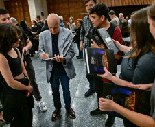 40 anos: mais de 500 pessoas prestigiam lançamento do livro sobre a Orquestra Sinfônica do Paraná