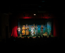 Programa Crianças no Teatro volta a circular e leva cultura de graça a cidades do Paraná
