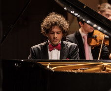 Concertos da Orquestra Sinfônica do Paraná celebram universo de George Gershwin