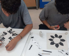 Estado amplia acesso ao ensino de arte gratuito com parceria entre Centro Juvenil de Artes Plásticas e Instituto de Educação