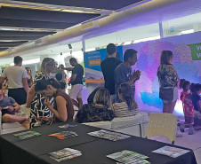 Estado leva cultura e turismo à primeira edição da Festa Literária do Paraná