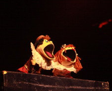 G2 Cia de Dança lota teatro e levanta a plateia em Francisco Beltrão, no Sudoeste