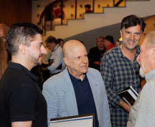 40 anos: mais de 500 pessoas prestigiam lançamento do livro sobre a Orquestra Sinfônica do Paraná