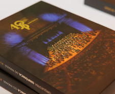 40 anos: mais de 500 pessoas prestigiam lançamento do livro sobre a Orquestra Sinfônica do Paraná