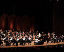 Primeiro dia de concerto do “Festival Gershwin" da Orquestra Sinfônica do Paraná lota o Guairão