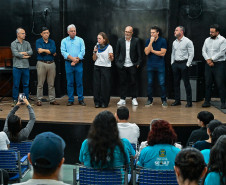 Estado amplia incentivo à musicalização com entrega de instrumentos em Campo Mourão
