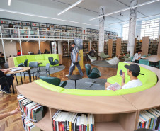 Lançamentos, oficinas e recital integram a programação de maio da Biblioteca Pública