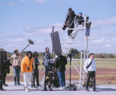 Filmada integralmente no Paraná, minissérie “Caravelle 114” integra o catálogo da Globoplay e do Canal Brasil
