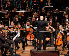 Mais de 4 mil pessoas prestigiam concerto que celebrou os 41 anos da Orquestra Sinfônica do Paraná