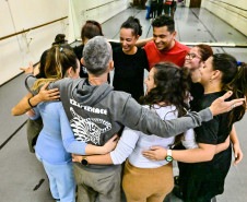 Teatro Guaíra oferece curso gratuito de técnicas corporais para artistas do movimento