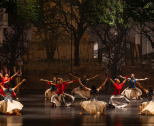 Balé "GiselleS" encerra temporada no Teatro Guaíra com mais de 11 mil espectadores