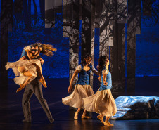 Balé "GiselleS" encerra temporada no Teatro Guaíra com mais de 11 mil espectadores
