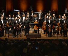 Orquestra Sinfônica do Paraná homenageia Roberto Tibiriçá em concerto que antecede apresentações na China