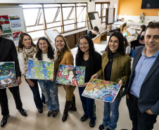 Alunos do Centro Juvenil de Artes Plásticas são classificados em concurso da Polônia