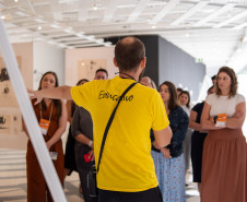 MON terá visita guiada toda sexta-feira de outubro para explorar acervo e mostras