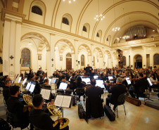 Orquestra Sinfônica do Paraná se apresenta gratuitamente na Lapa pelo projeto Guaíra para Todos