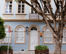 Museu Casa permite conhecer vida e obra de Alfredo Andersen.