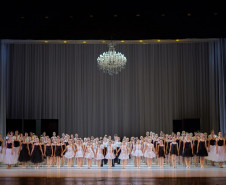 Escola de Dança Teatro Guaíra apresenta Mostra EDTG - Poesia do Gesto.