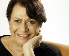 Bate-papo com Ana Maria Machado, atividades infantis e tributo a João Gilberto são os destaques da programação de agosto na BPP.